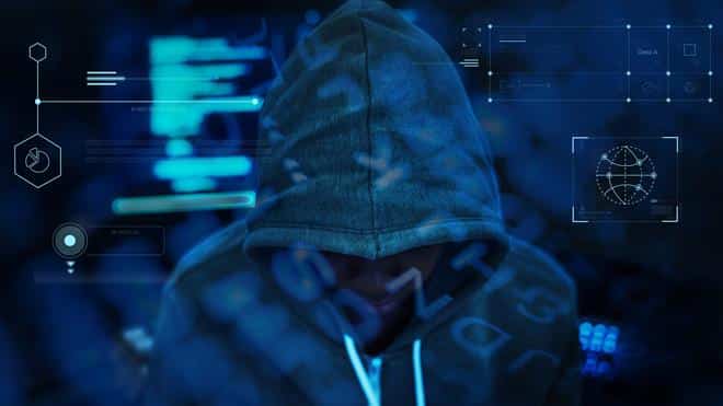 Hacker invadindo seus dados